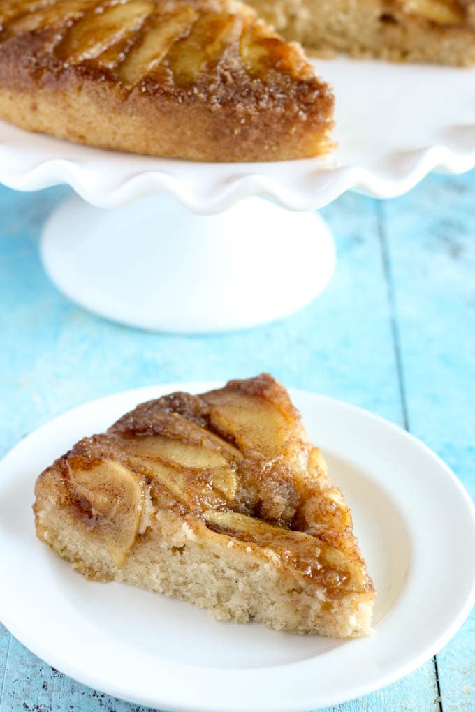 Caramel Apple Upside-Down Cake