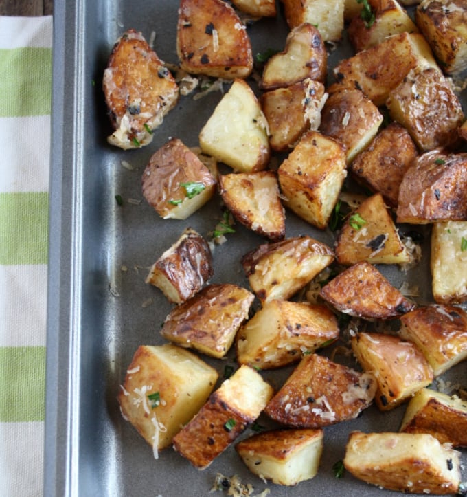 Garlic Parmesan Roasted Potatoes