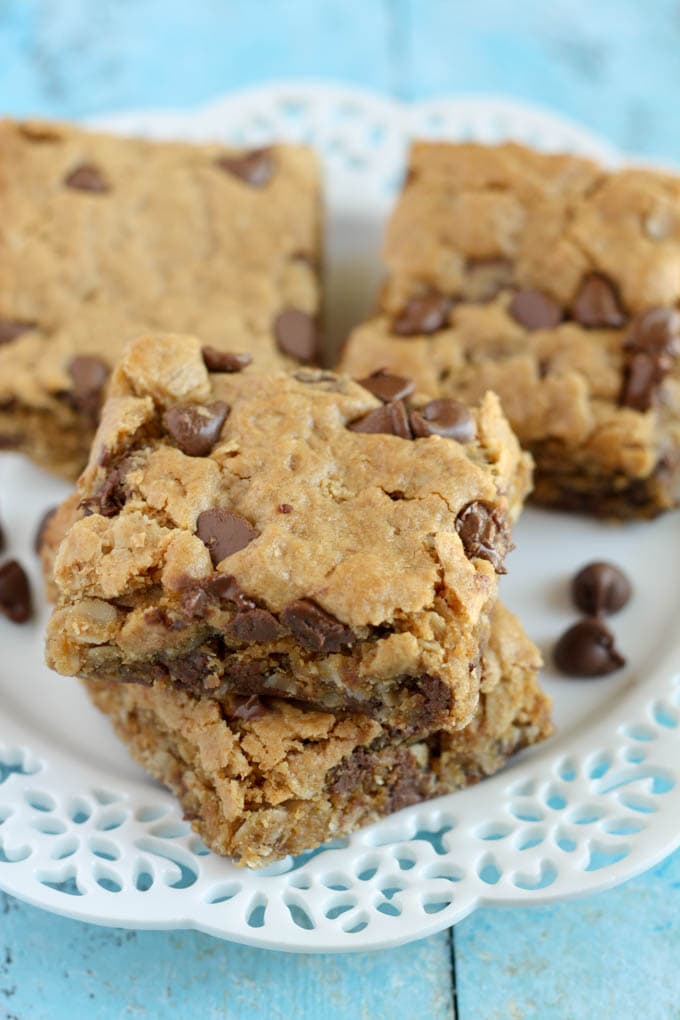 Peanut Butter Chocolate Chip Oatmeal Bars on a white plate. 