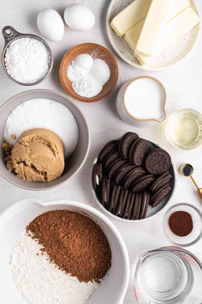 An overhead view of the ingredients needed to make an Oreo cake. 