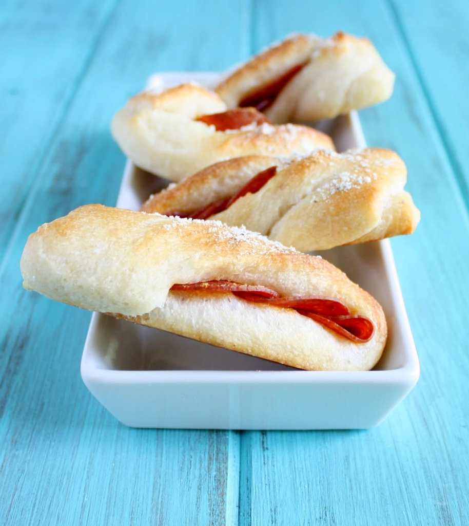 Pepperoni Breadstick - An easy appetizer with only four ingredients!