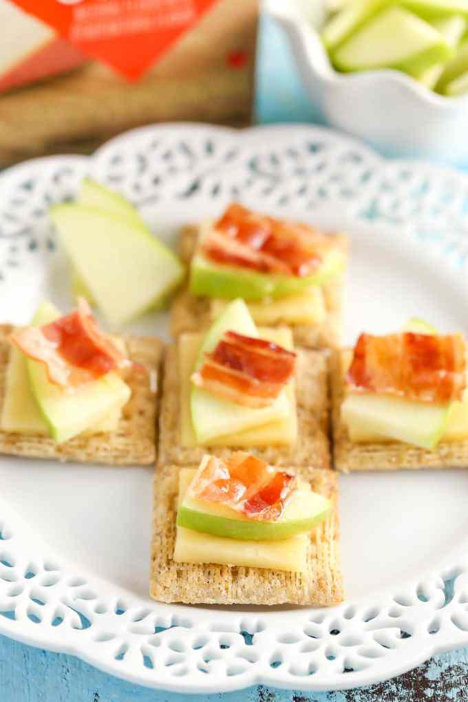 These Smoked Gouda, Apple, Bacon, and Honey Bites are a delicious and easy appetizer!